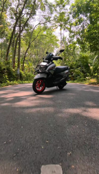Yamaha RayZR 125 Fi Hybrid Street Rally 2025 Model