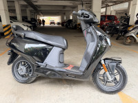Pearl Black Vida VX2 Go