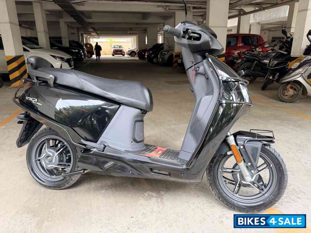 Pearl Black Vida VX2 Go Pearl Black Vida VX2 Go