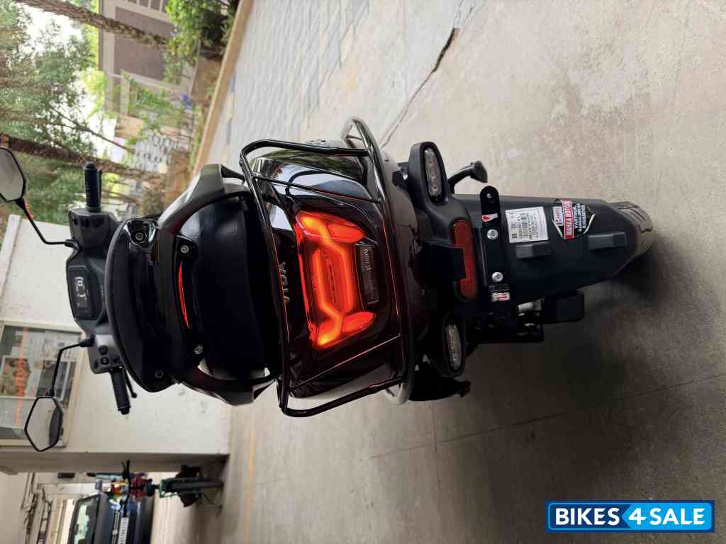Pearl Black Vida VX2 Go Pearl Black Vida VX2 Go