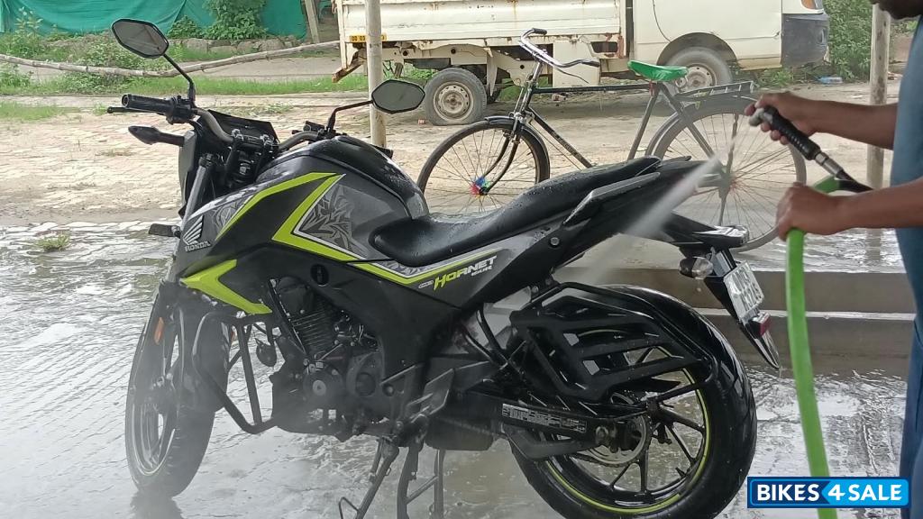 Honda CB Hornet 160R Honda CB Hornet 160R