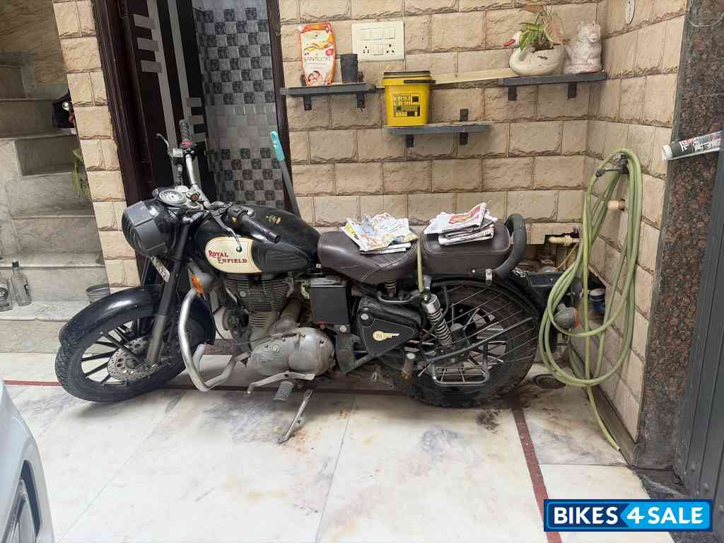 Royal Enfield Classic 350