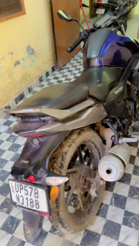 Blue Black TVS Raider Split Seat