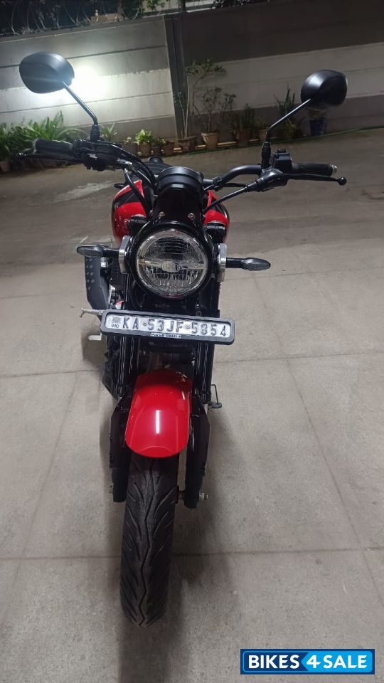 Vivid Red Cocktail 1 Yamaha XSR155