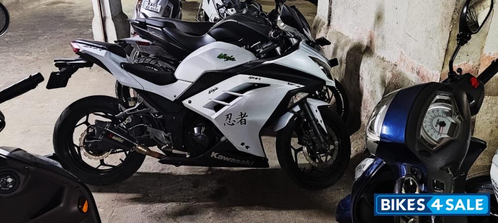 Kawasaki Ninja 300R
