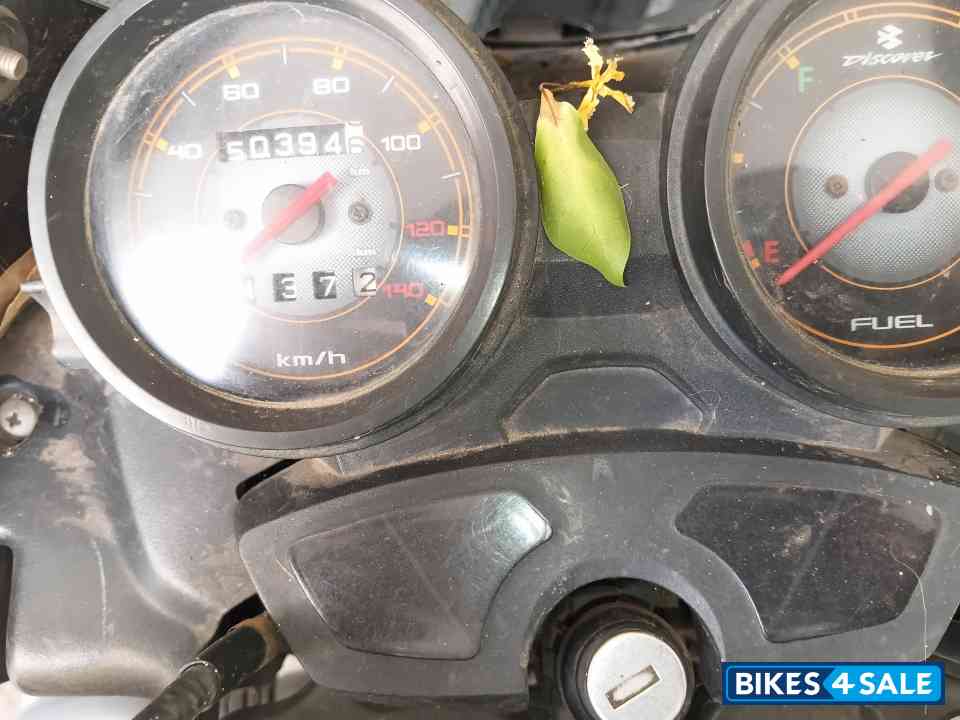 Black & Blue Bajaj Discover 125 Black & Blue Bajaj Discover 125