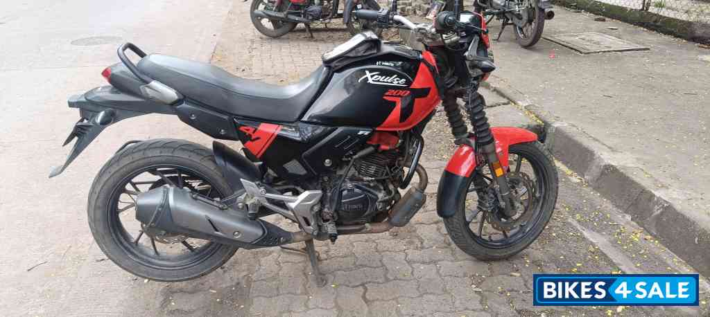 Hero XPulse 200T 4V Hero XPulse 200T 4V