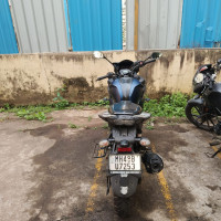 Blue Yamaha Fazer 25