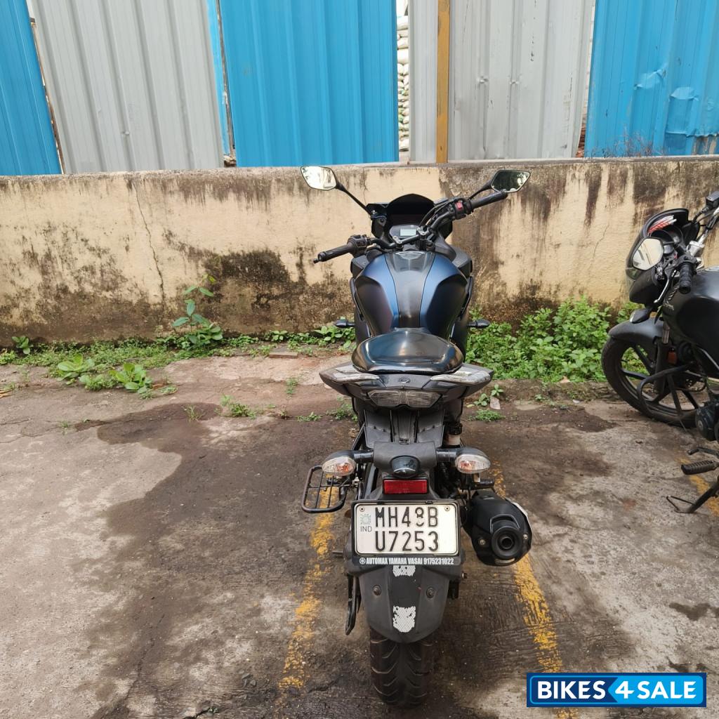 Blue Yamaha Fazer 25 Blue Yamaha Fazer 25