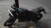 Black Bajaj Pulsar N160
