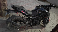 Black Bajaj Pulsar N160