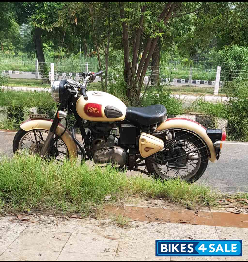 Royal Enfield Classic 500