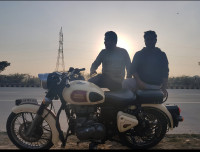 Royal Enfield Classic 500