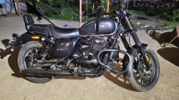 Yezdi Roadster Dark