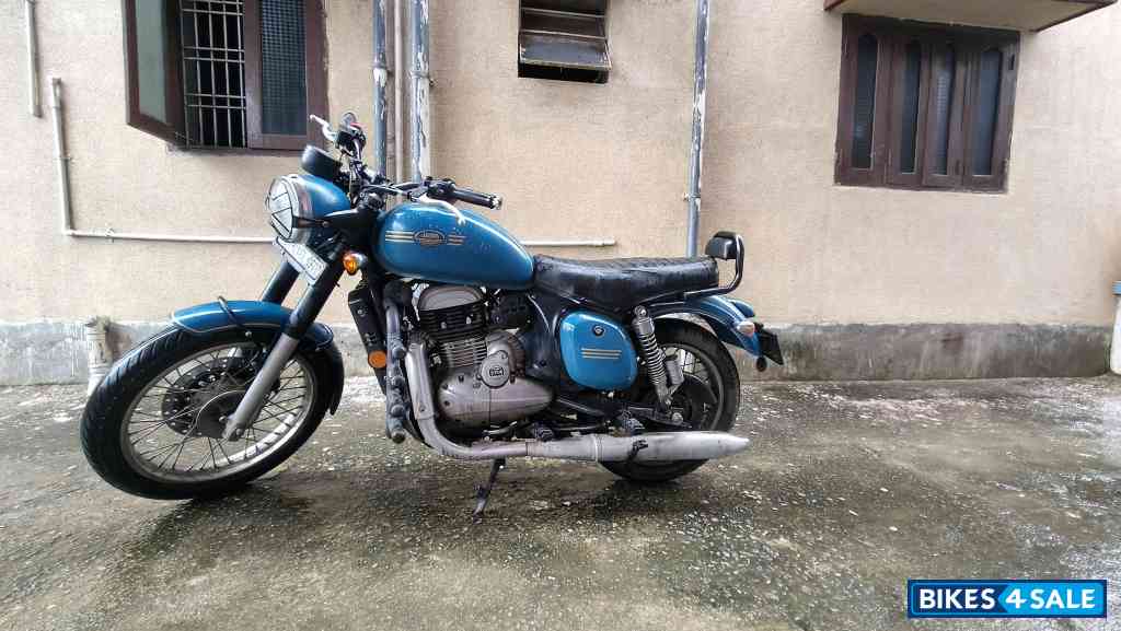 Starlight Blue Jawa forty two BS6
