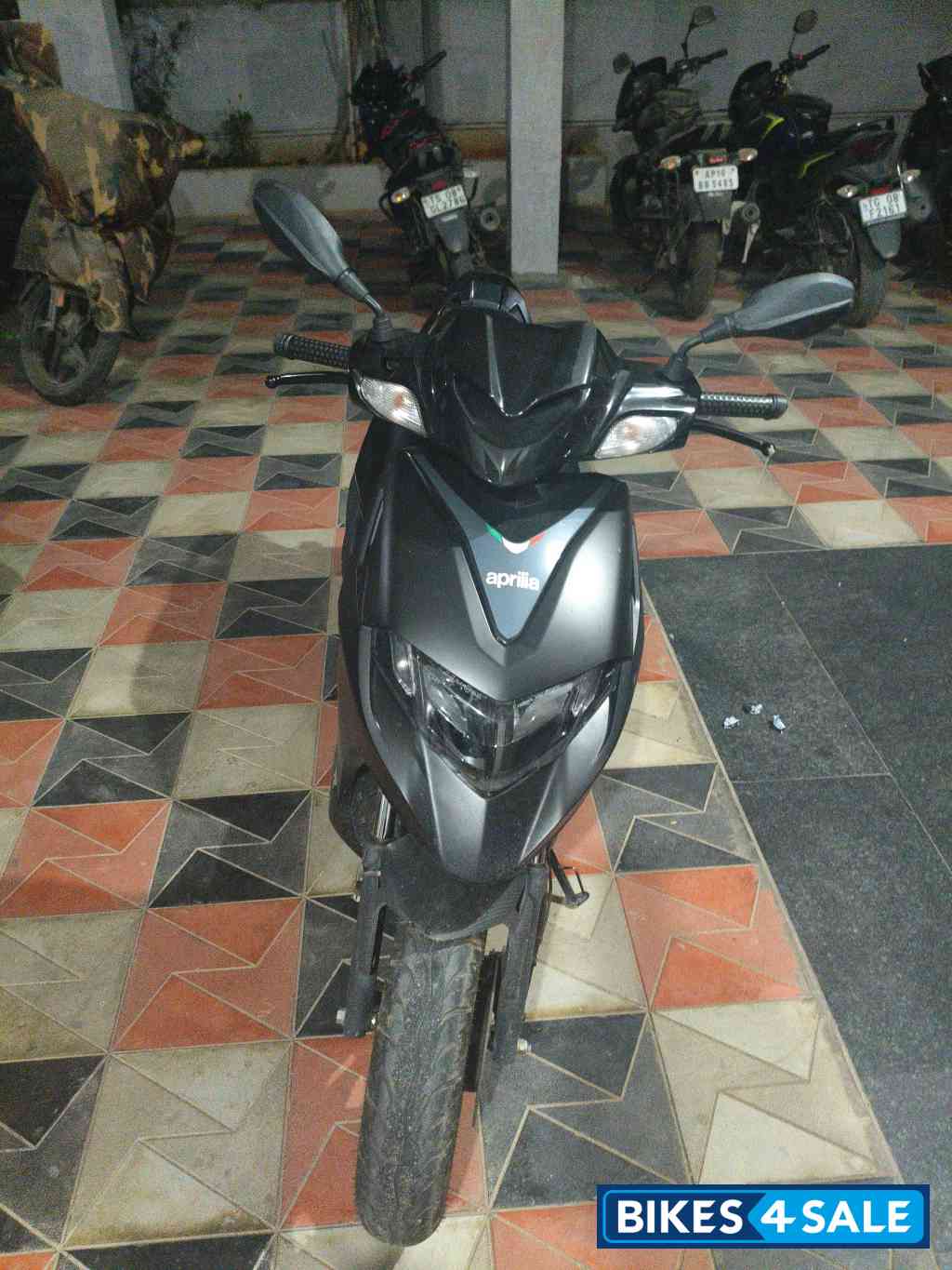 Aprilia SR