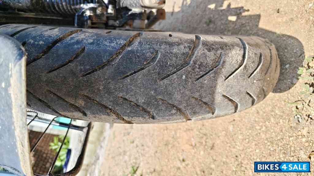 Bajaj Pulsar P150 Twin Disc Split Seat Bajaj Pulsar P150 Twin Disc Split Seat