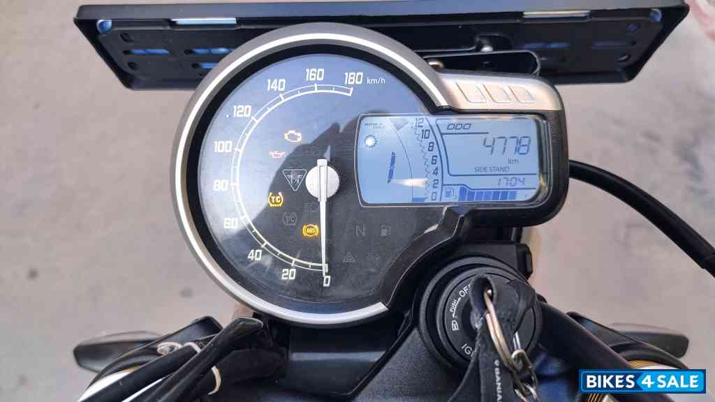 Triumph Speed 400 Triumph Speed 400