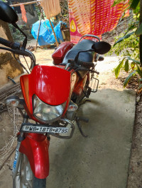 Red Hero HF Deluxe BS6