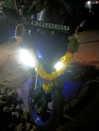 Yamaha R15 V4