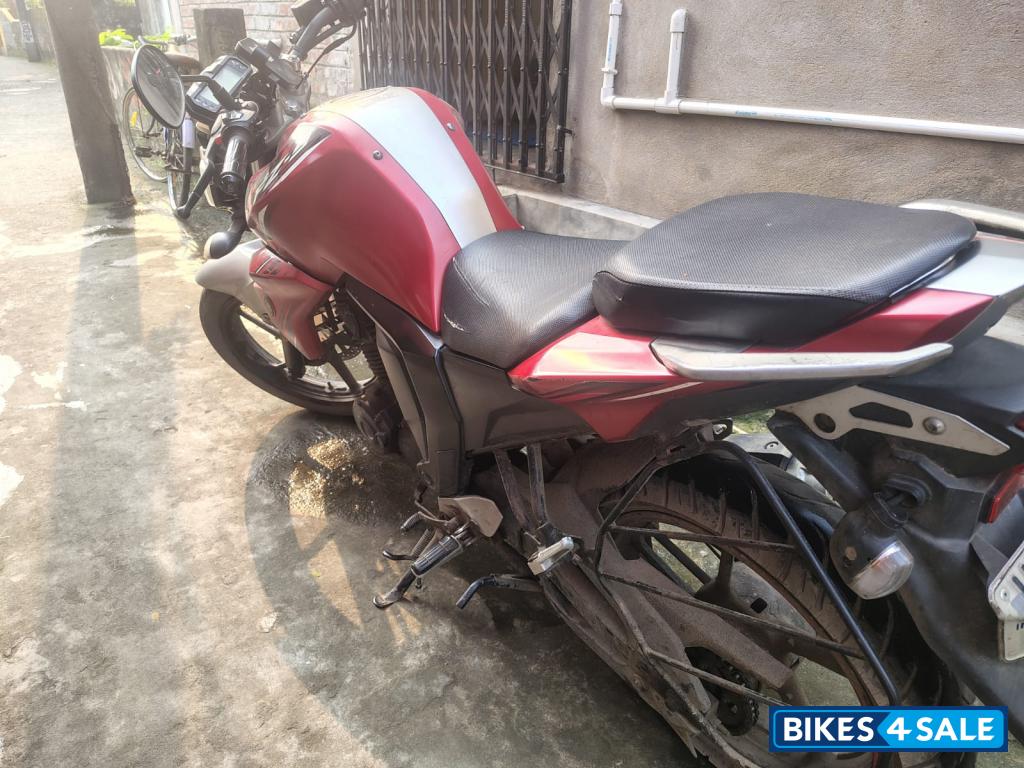 Yamaha FZ-S FI V2