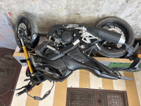 Black Yamaha MT-15 BS6
