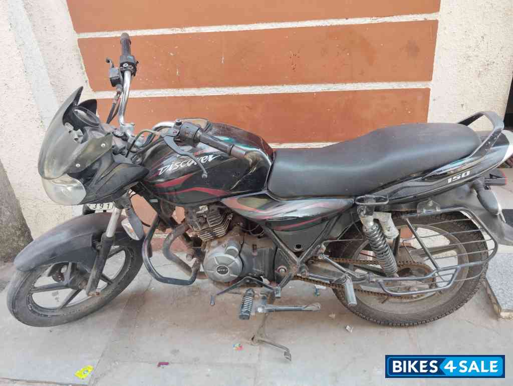 Bajaj Discover 125