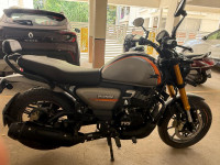 TVS Ronin 2025