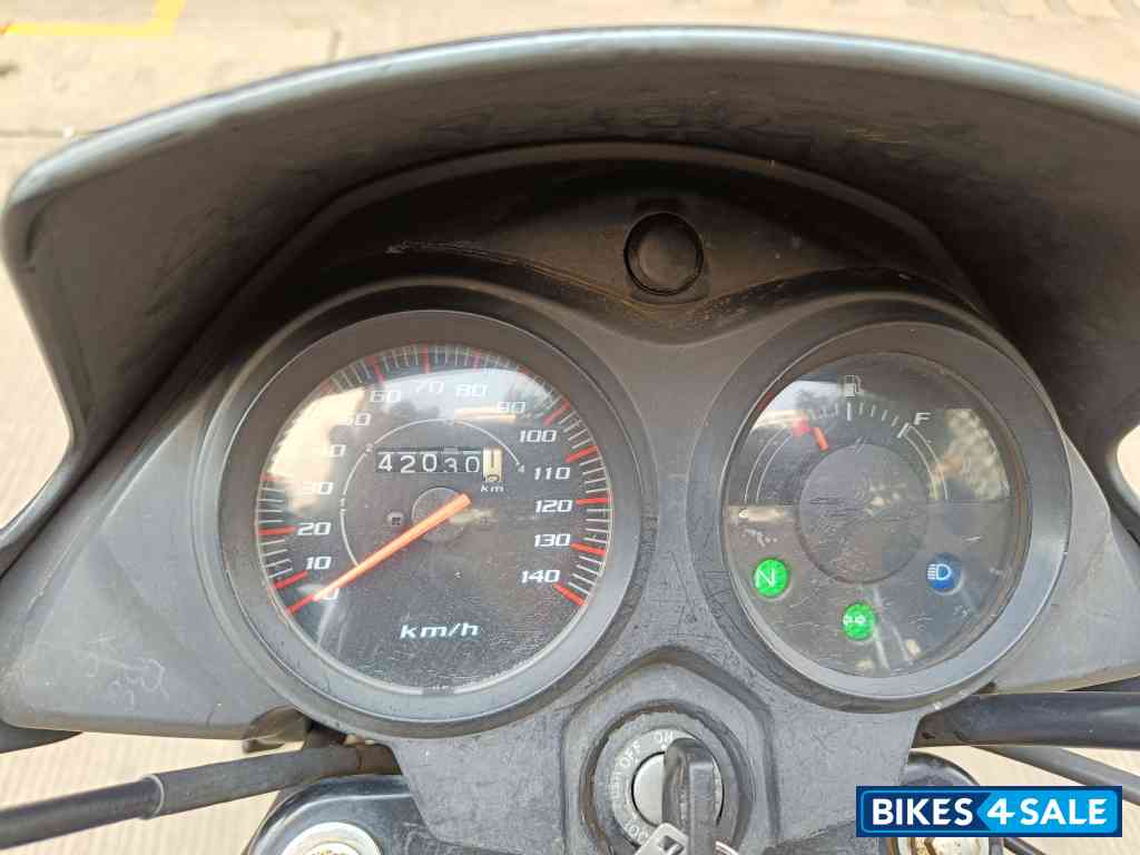 Black Red Honda Shine 125 Black Red Honda Shine 125