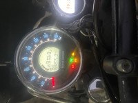 Yellow Royal Enfield Meteor 350