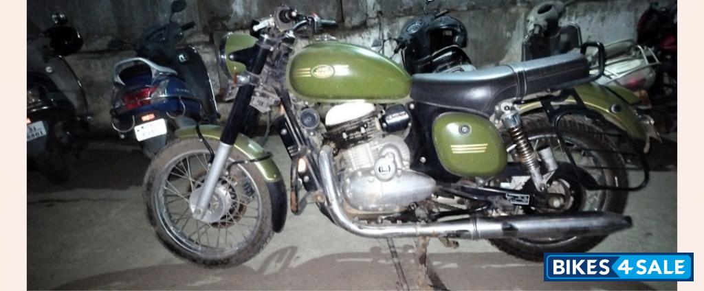 Green Jawa forty two