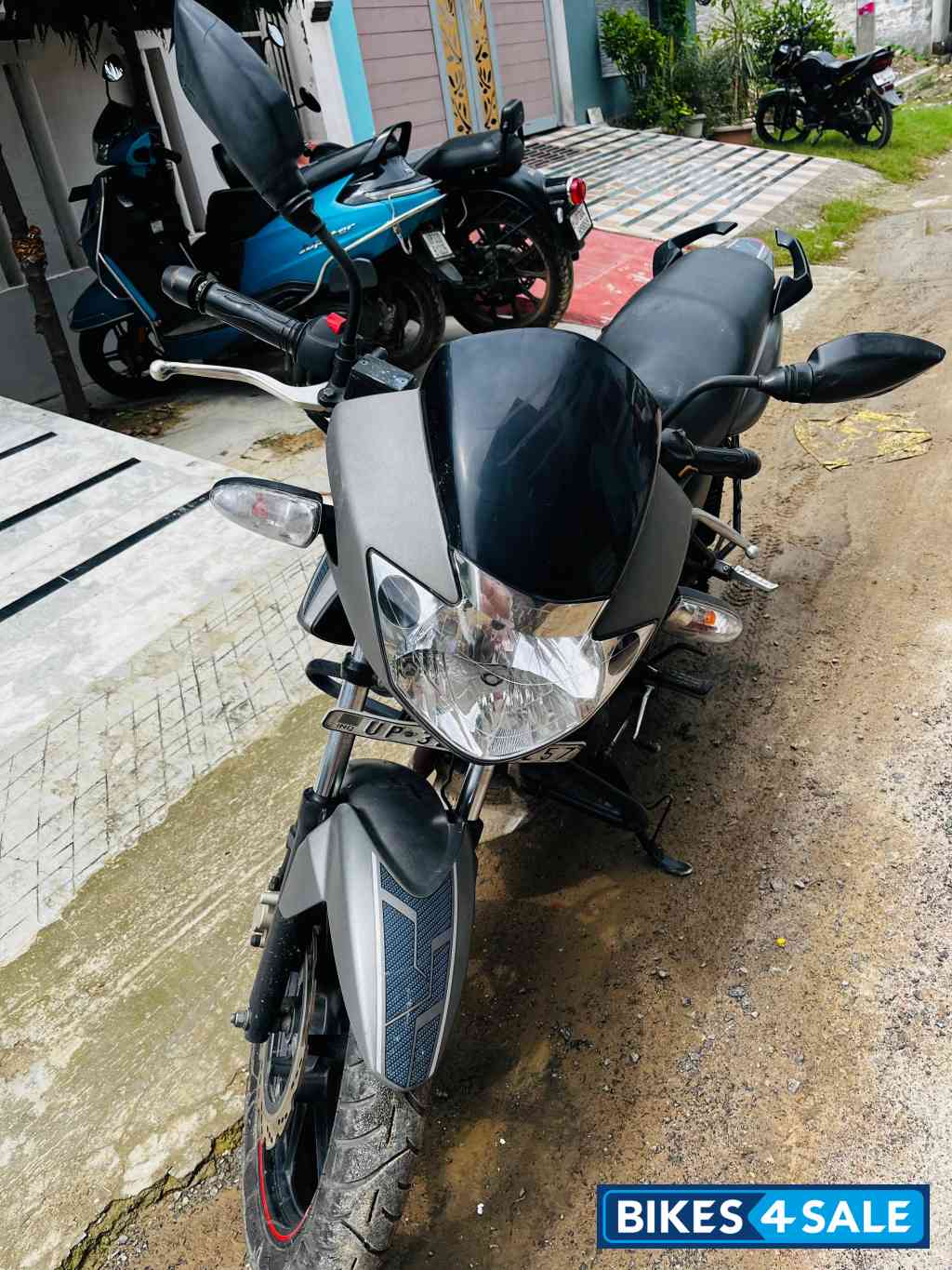 Grey TVS Apache RTR 160 Grey TVS Apache RTR 160