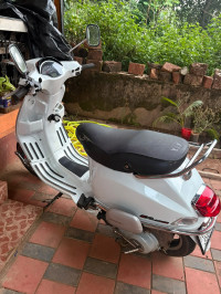 Vespa SXL 125 BS6 2023 Model