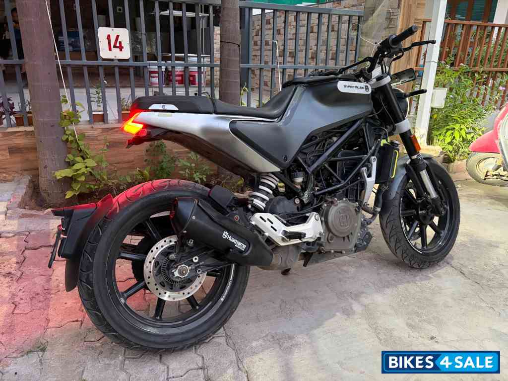 Husqvarna Svartpilen 250 2020 Husqvarna Svartpilen 250 2020