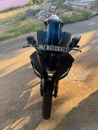 Yamaha R15 V4