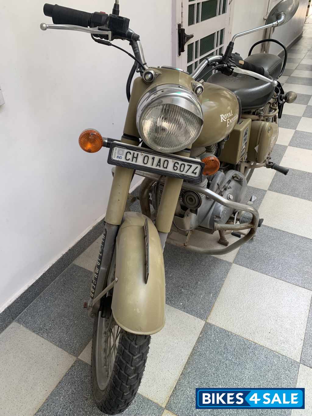 Royal Enfield Classic Desert Storm Royal Enfield Classic Desert Storm