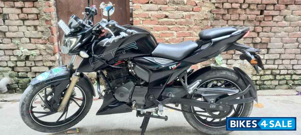 TVS Apache RTR 200 4V TVS Apache RTR 200 4V