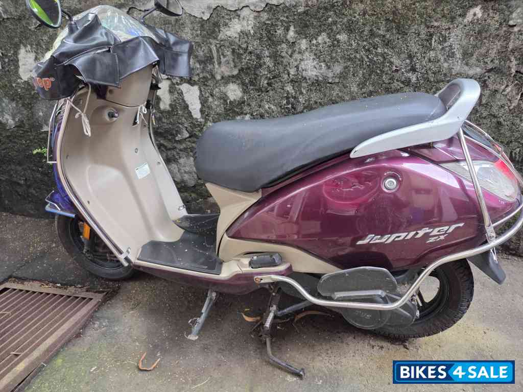 TVS Jupiter ZX