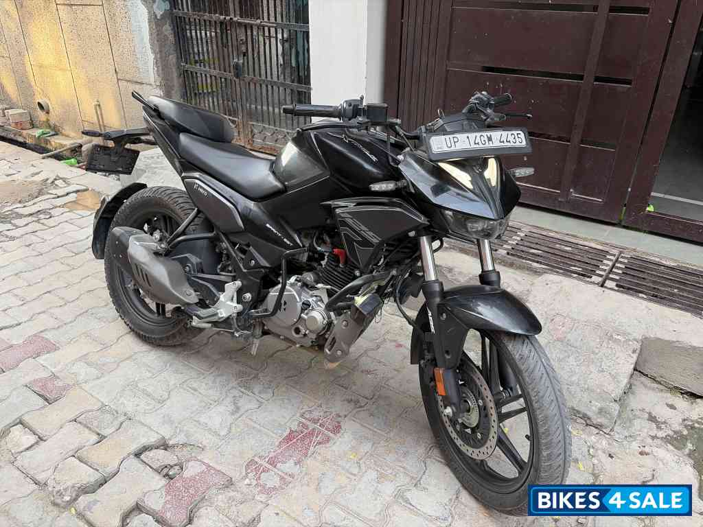 Hero Xtreme 125R Dual Channel ABS