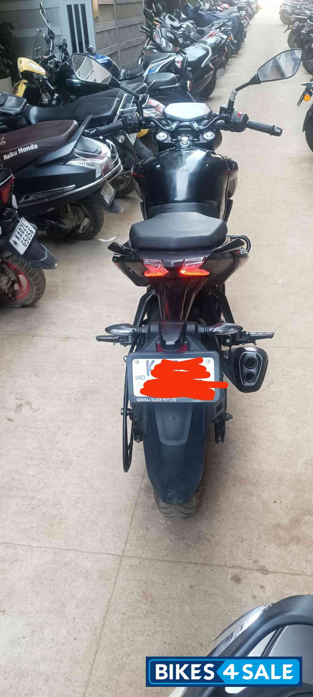 Bajaj Pulsar N250 Bajaj Pulsar N250