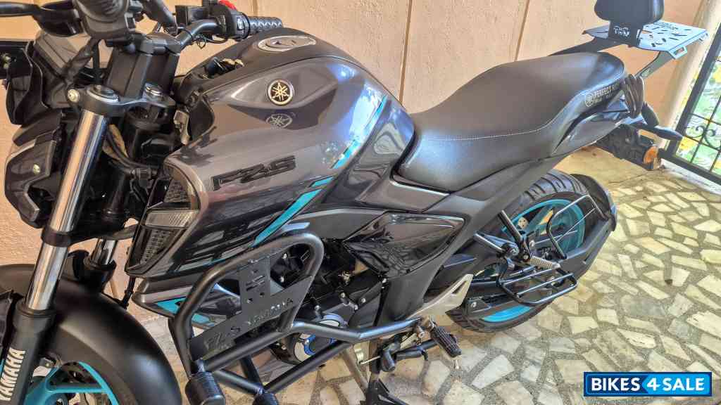 Yamaha FZ-S FI Hybrid