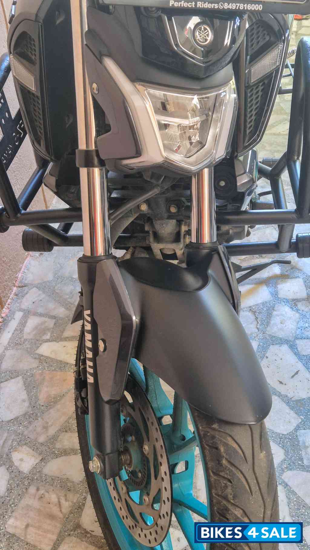 Yamaha FZ-S FI Hybrid Yamaha FZ-S FI Hybrid