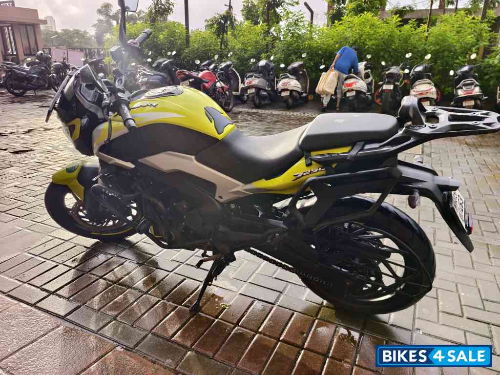 Bajaj Dominar 250 2025