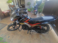 Black Mahindra Centuro Rockstar