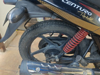 Black Mahindra Centuro Rockstar