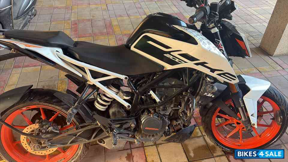KTM Duke 200 ABS