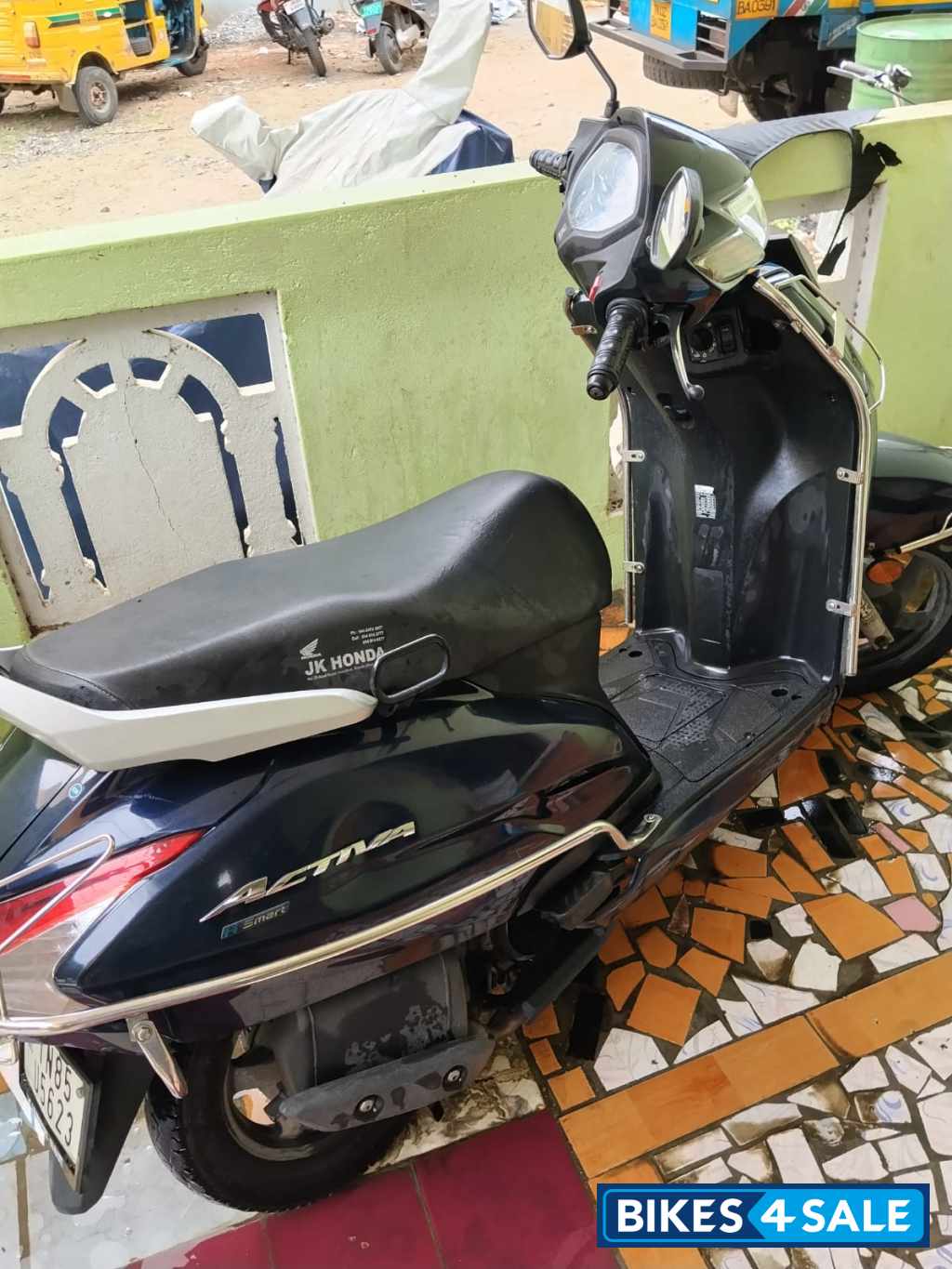 Blue Honda Activa 6G