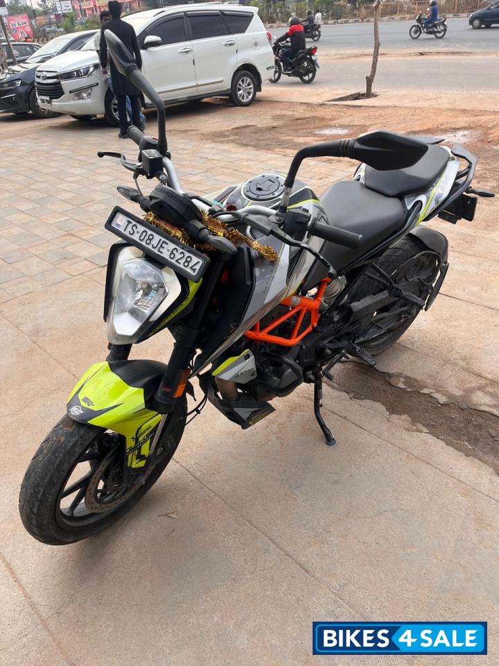 KTM Duke 125 2022
