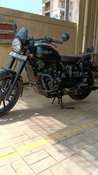 Jawa 42 Dual Channel ABS AllStar Black