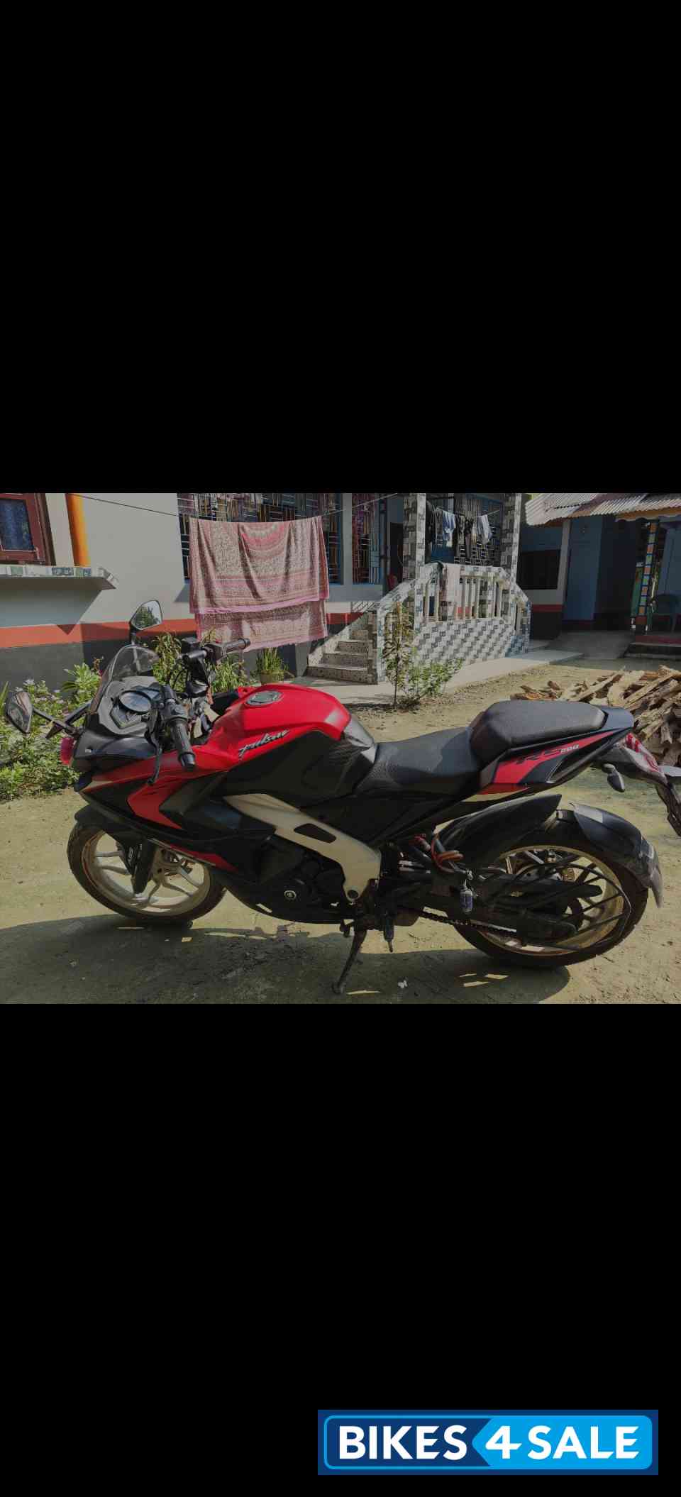 Burnt Red Bajaj Pulsar RS 200 BS6 Burnt Red Bajaj Pulsar RS 200 BS6